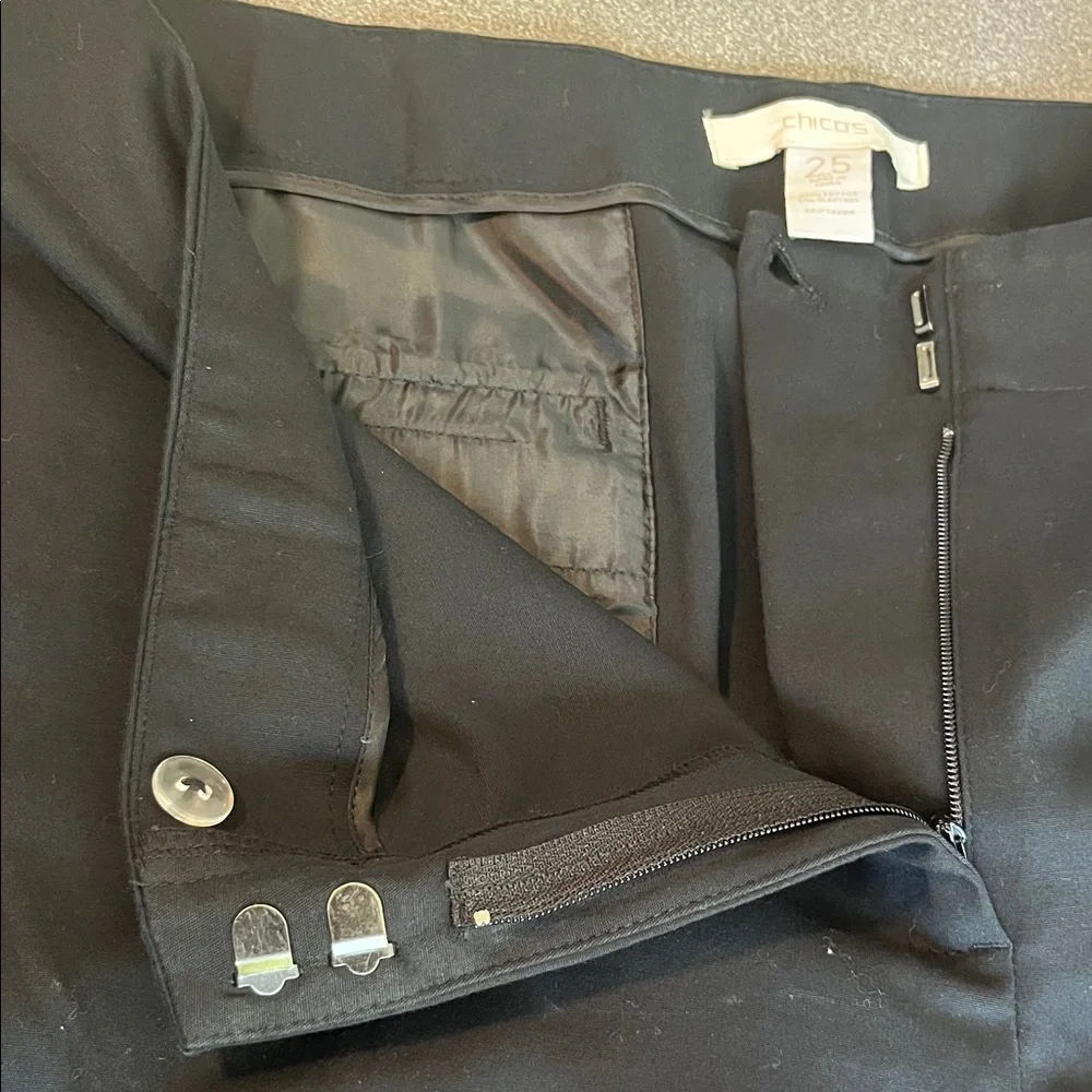 Chico's Classic Black Trousers Slim Leg Ankle Slit Size 2.5 (14/16)